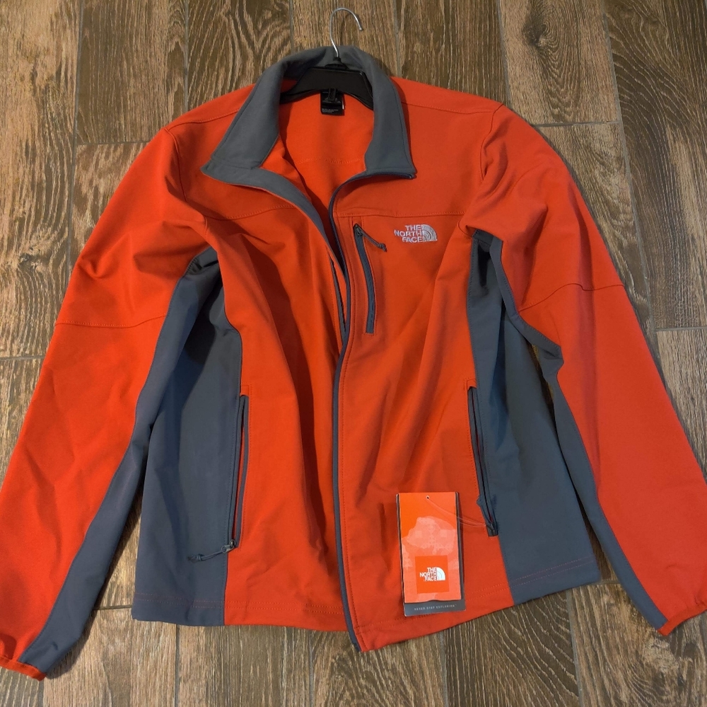 The North face Jacket Mens sz L Red